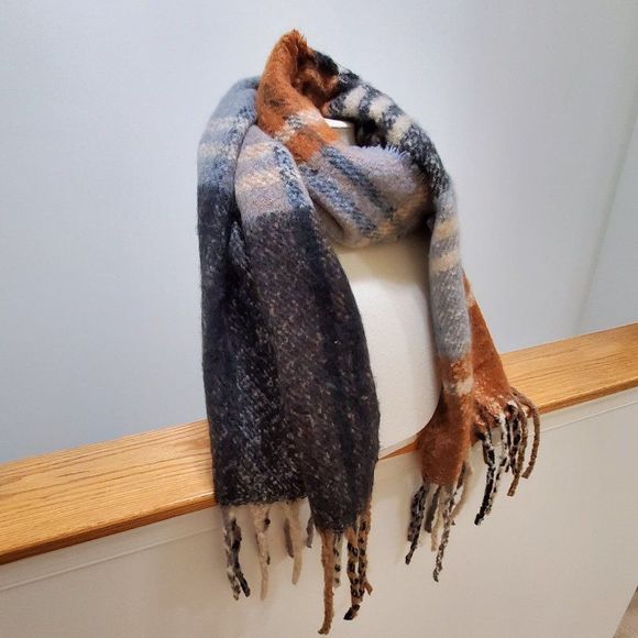 PLAID BLACK MULTI CHECK PATTERNED COZY OBLONG SCARF/WRAP - Picture 4 of 6